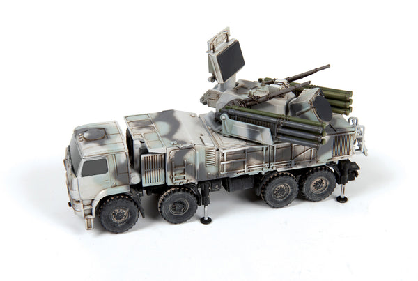 Zvezda 1/100 scale Soviet Russian Self-Propelled Anti-Aircraft System “SA-22 Greyhound”
