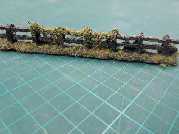 Javis Fencing Concrete Wood Wire Fence  Scenery Wargame 00 Gauge Model Railway