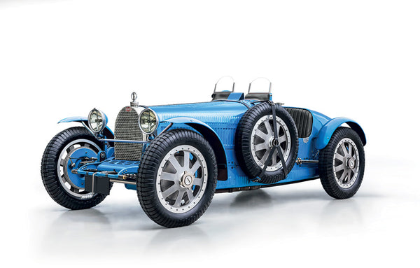 Italeri 1/12 classic Bugatti Type 35B Roadster. Car model kit