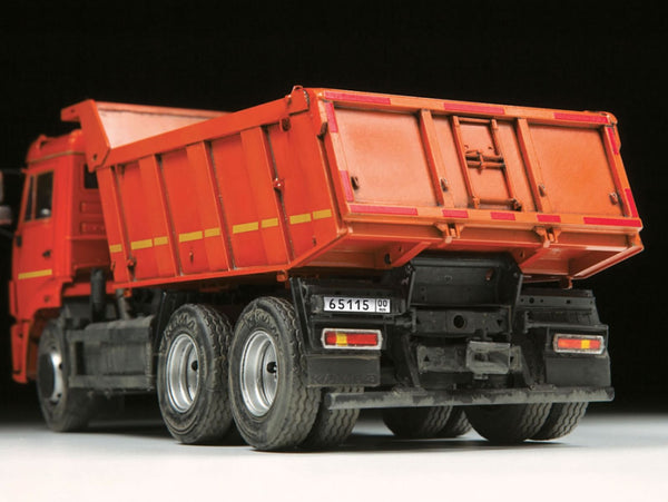 Zvezda 1/35 Russian Kamaz 65115 Dump Truck