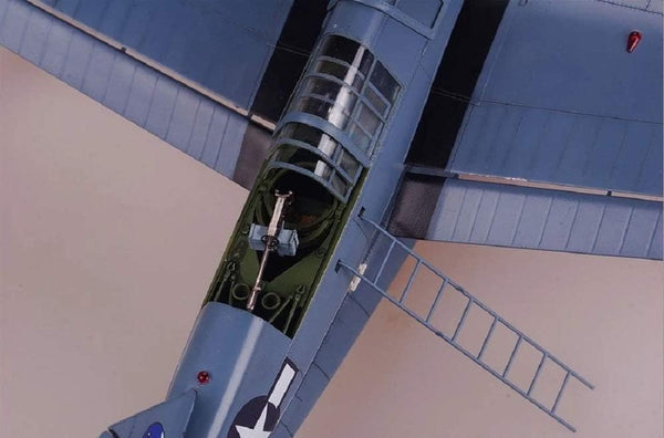 Kitty Hawk 1/32 Scale WW2 USN OS2U KingFisher seaplane Model Kit