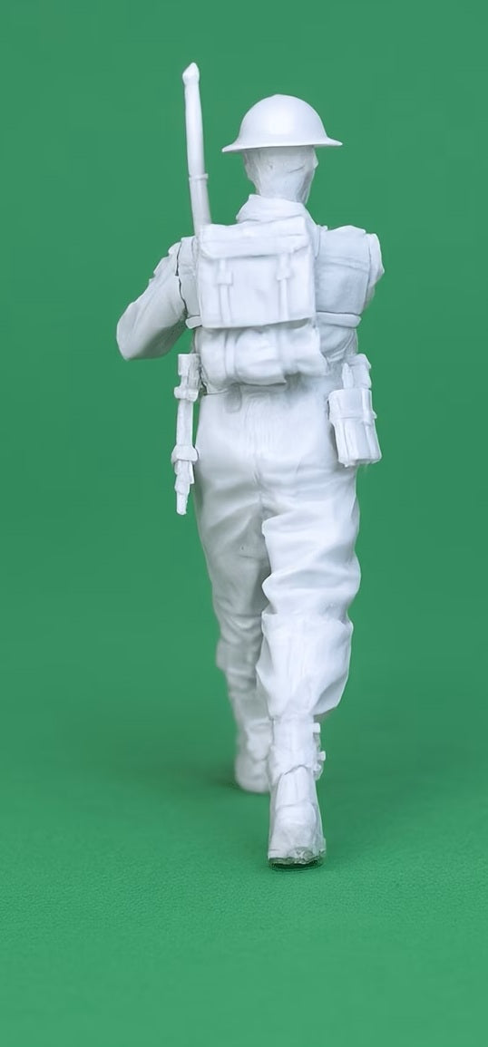 Homefront 1/35 scale WW2 British Commonwealth Infantry walking