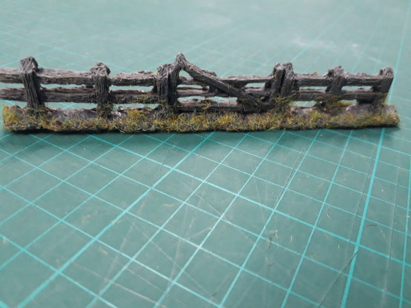 Javis Fencing Concrete Wood Wire Fence  Scenery Wargame 00 Gauge Model Railway