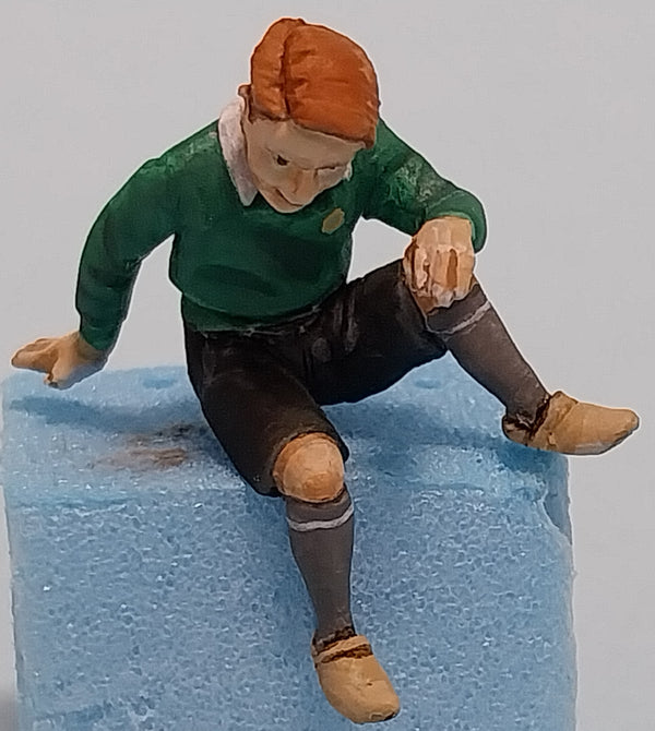 MK35 FoG models 1/35 Scale Child sitting Boy #1