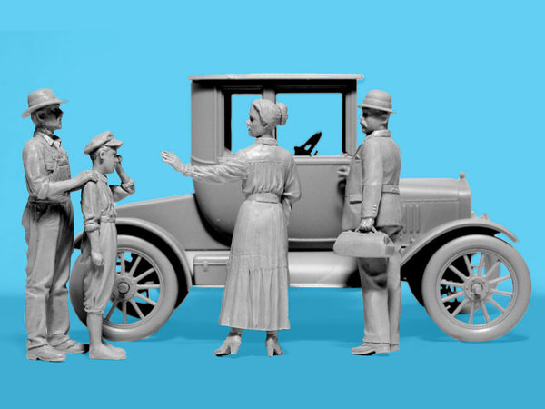 ICM 1/35 scale ‘Doctor on Call’ 1918 Model T Car with 4 Figures