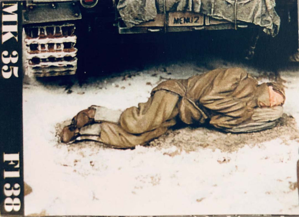 MK35 FoG models 1/35 Scale WW2 U.S. or French Soldier Lying 1944/45