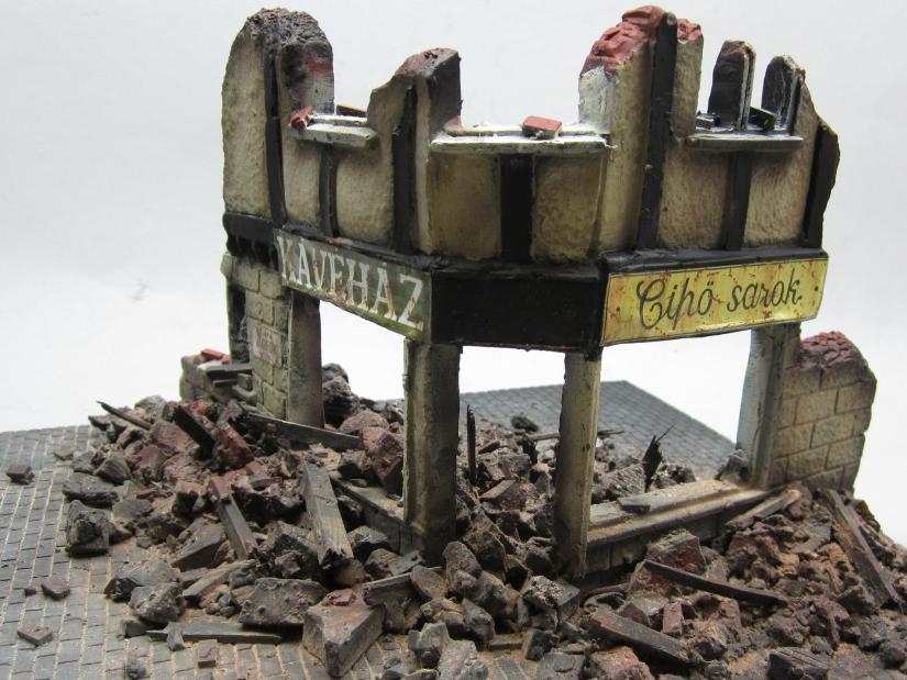 Royal Model: 1/35 ; ruines de château Royal Model: 1/35 ; ruines de château