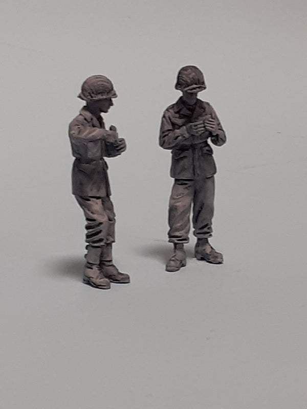 1/35 scale WW2 US GI's Chow time #1