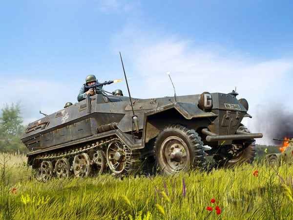 ICM 1/35 WW2 Sd.Kfz.251/1 Ausf.A, WWII German Armoured Personnel Carrier