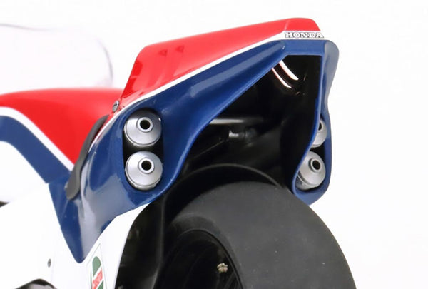 TAMIYA 1/12 Scale BIKES NSR500 '84 HONDA motorbike model kit