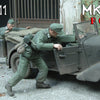 MK35 FoG models 1/35 Scale WW2 German Wehrmacht soldiers x2 pushing on vehicle