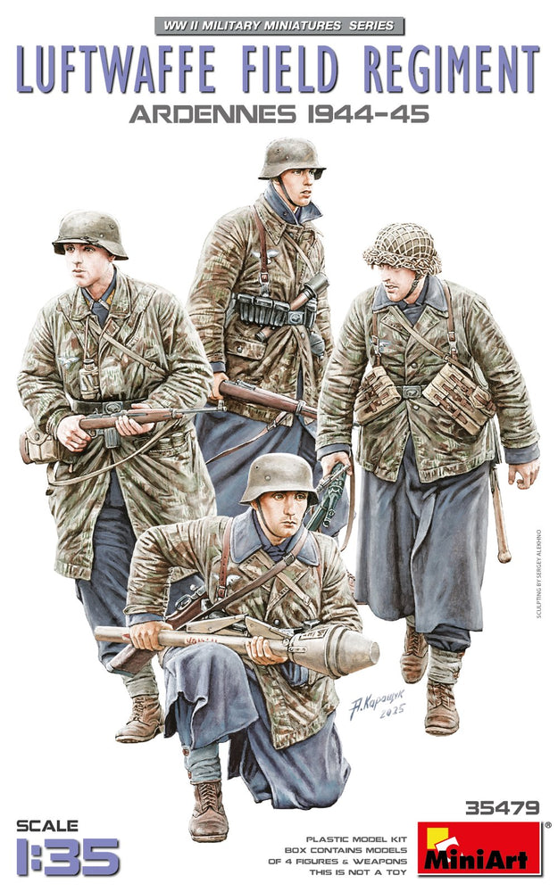 Miniart 1/35 scale WW2 German Luftwaffe Field Regiment infantry figures in late-war winter clothing