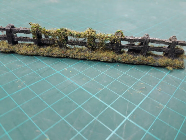 Javis Fencing Concrete Wood Wire Fence  Scenery Wargame 00 Gauge Model Railway