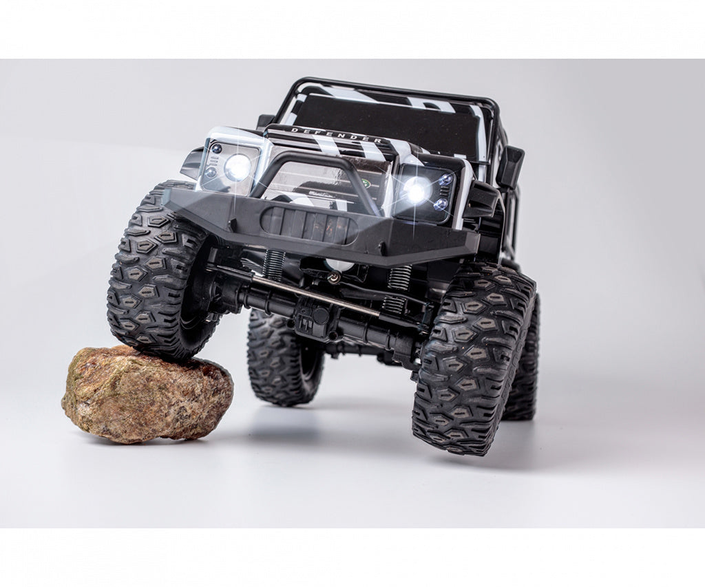 Carson 1:8 Land Rover Defender RTR Safari RC model kit | Fields of ...