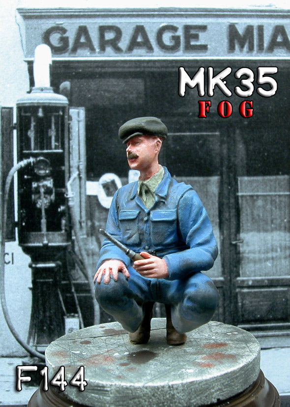 MK35 FoG models 1/35 Scale Civilian mechanic figure