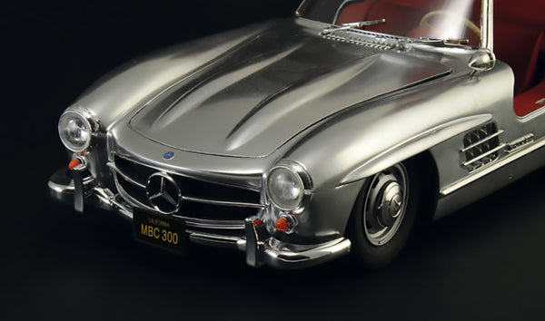 Italeri 1/16 Mercedes Benz 300Sl Gullwing