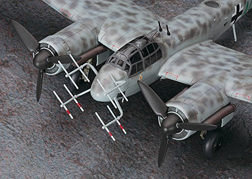 Hasegawa 1:72 WW2 German Junkers Ju88G-6 Nachtjäger Kit