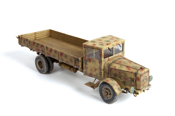 ZVEZDA 1/35 MILITARY WW2 German Heavy Truck L-4500 Einheitsfahrerhaus