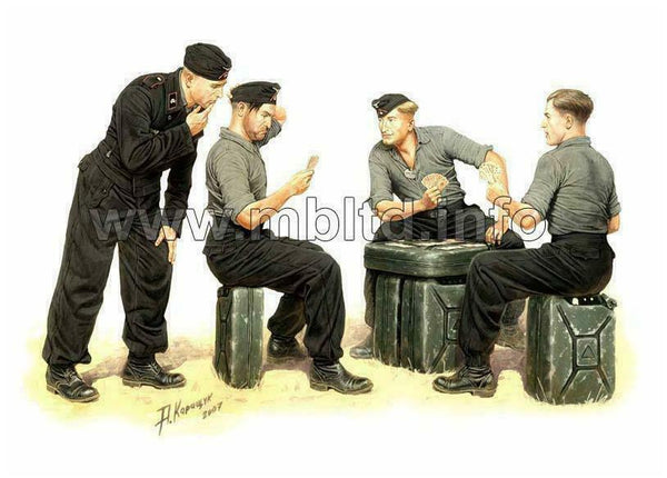 Masterbox 1:35 Scale WW2 German tank crew playing cards Skatspieler