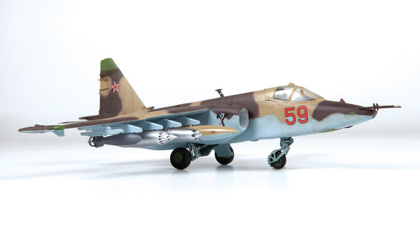 Zvezda 1/72 scale Soviet Attack Aircraft SU-25 “Frogfoot”