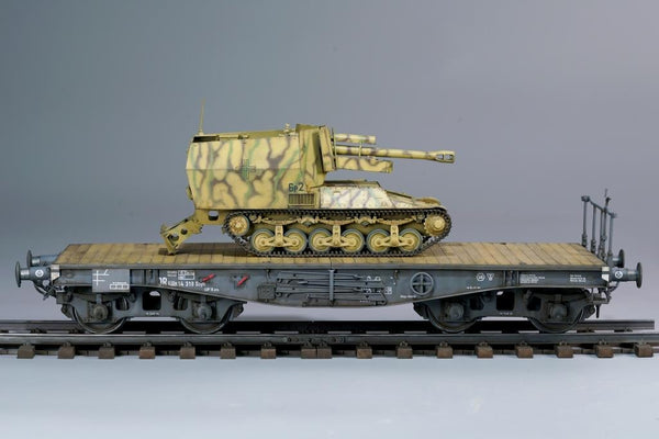 Zimi Models 1/35 Scale WW2 German 10.5 cm leFH 18/4 auf Geschützwagen Lr.s.(f)(Becker) [2 in 1] Model Kit