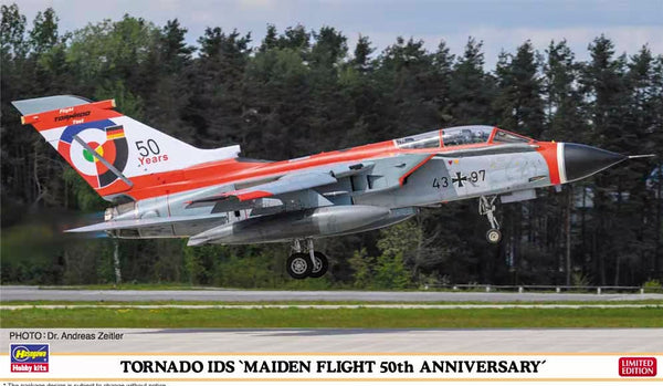 Hasegawa 1:72 Tornado IDS Maiden Flight 50th Anniversary Kit