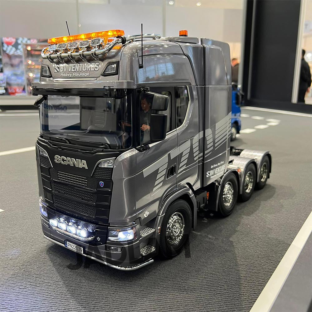Tamiya RC 56371 Scania 770 8x4/4 RC Truck Assembly Kit | Fields of ...