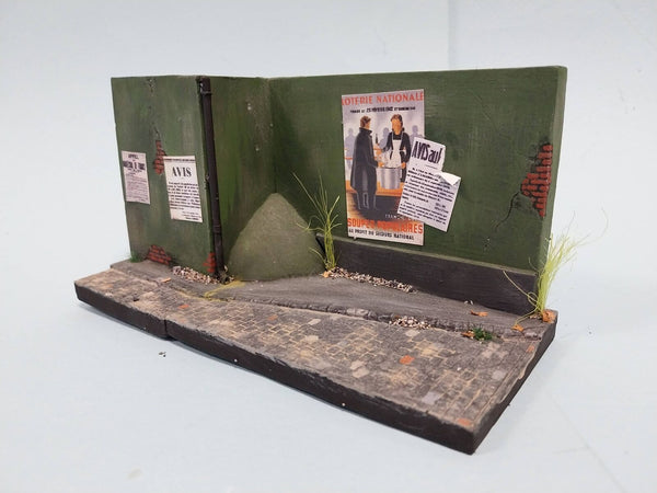 FoG Models 1/35 European street and wall Diorama display base 160mm x 80mm