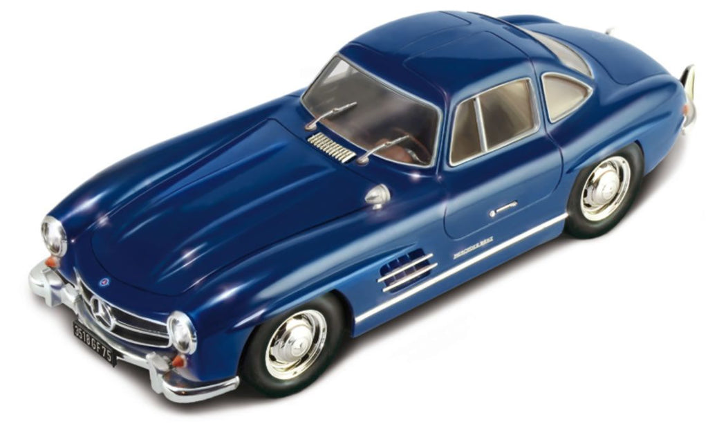 Italeri 1/24 Mercedes 300 Sl Gullwing car model kit | Fields of Glory ...