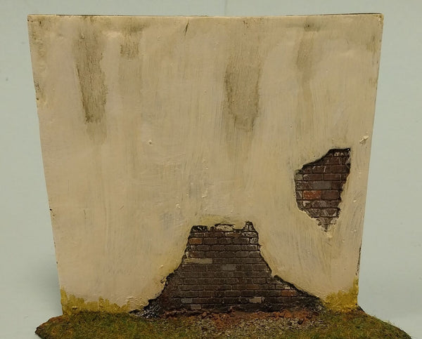 FoG Models 1/35 scale Ruined building walls #15 size 110mm x 105mm