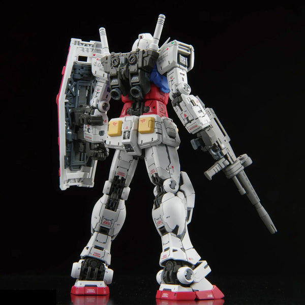 BANDAI HOBBY RG 1/144 RX-78-2 Gundam Version 2.0