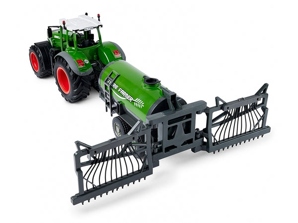 Carson 1:16 Farm Tractor with Road Tank - Green C907344