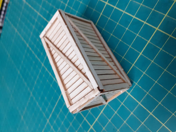 FoG Models 1/35 scale laser cut Wooden crate - 30mm x 70mm x 40mm