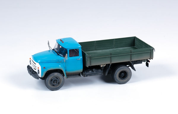 ZVEZDA 1/35 MILITARY Russian ZIL-130 Soviet Truck