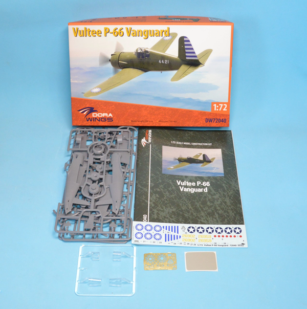 Dora Wings 1/72 Scale DORDW72040 Vultee P-66 Vanguard 1/72