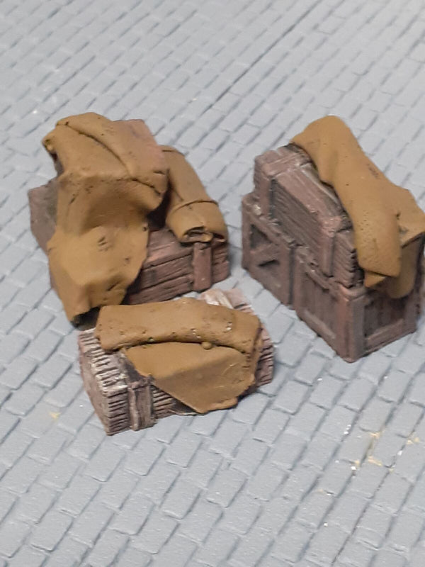 HFS 1/35 Stowage set #3 – WW2 British 'Boxes and tarps' 3 pce set