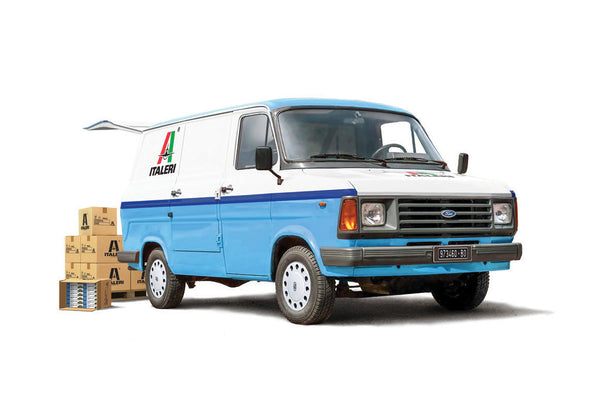 ITALERI 1/24 scale Ford Transit 