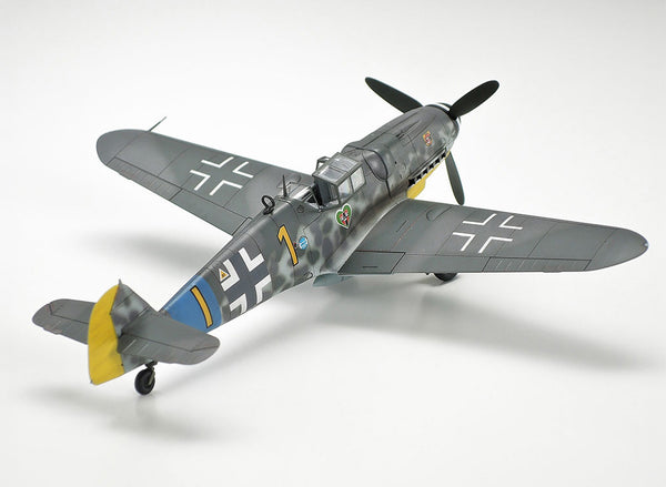 Tamiya 1/72 Scale WW2 German Messerschmitt Bf109 G-6 fighter aircraft model kit
