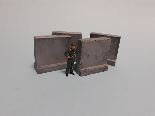 FoG Models 1/35 High Concrete wall sections #2 (4 pcs)