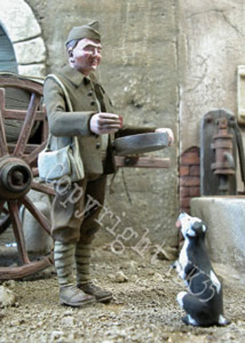 MK35 FoG models 1/35 Scale WW2 French Soldier making dog eat 1939-40