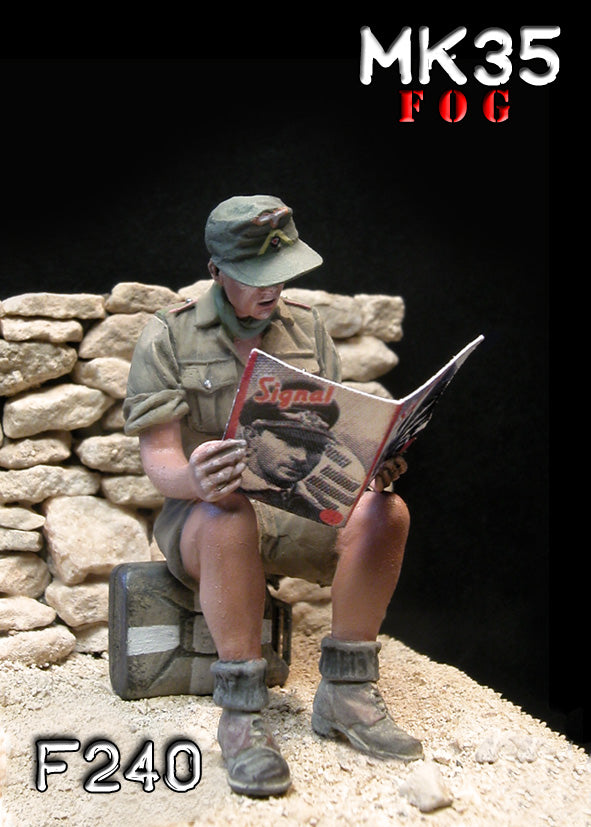 MK35 FoG models 1/35 Scale DAK WW2 German soldier sitting reading