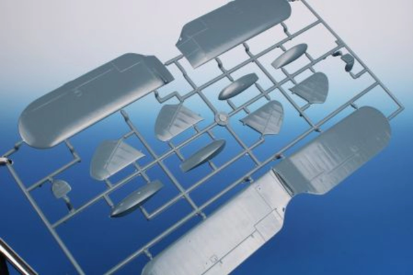 Special Hobby 1/48 Scale Romeo R043 
