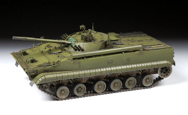 Zvezda 1/35 BMP Russian Armoured Tracked Vehicle