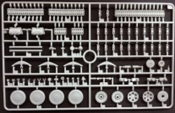 Thunder Model 1/35 WW2 German Bergepanzer Hetzer Late Special Edition