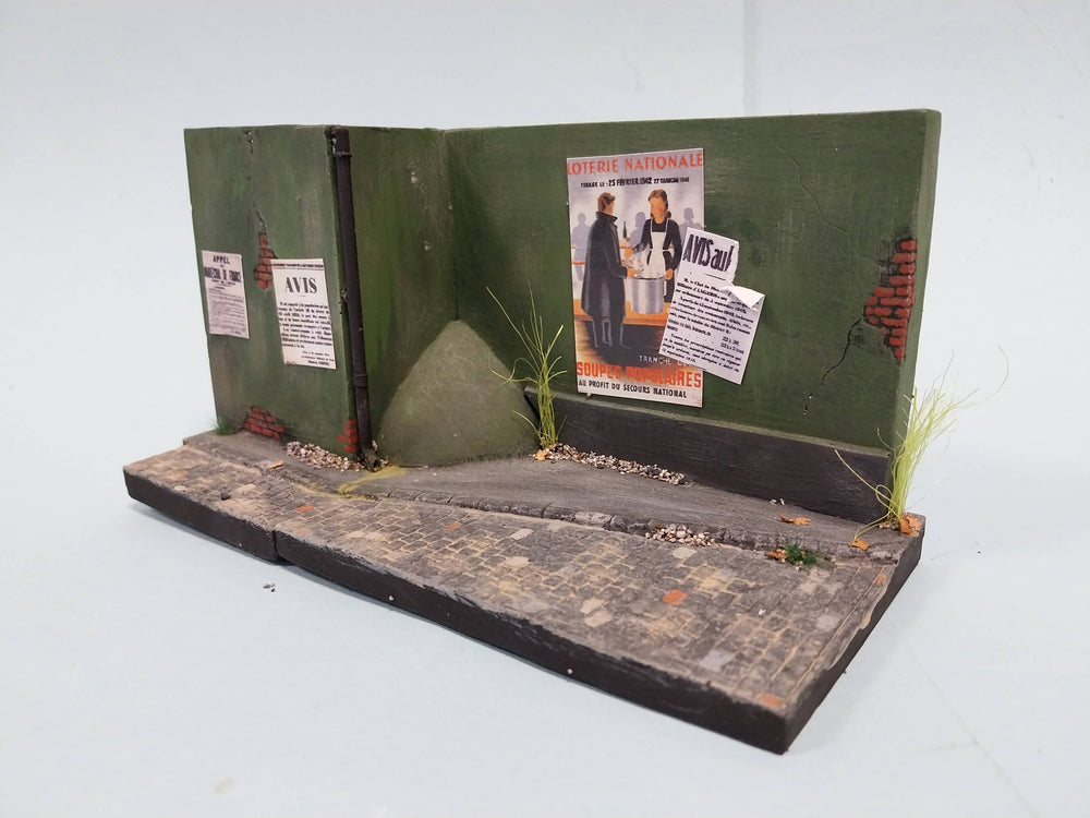 FoG Models 1/35 European street and wall Diorama display base 160mm x 80mm