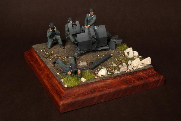 1/35 Scale resin model kit WW2 German crew for 2 cm Flak 38