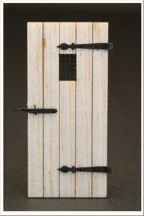 1/35 Scale Greenline laser cut Simple wooden door