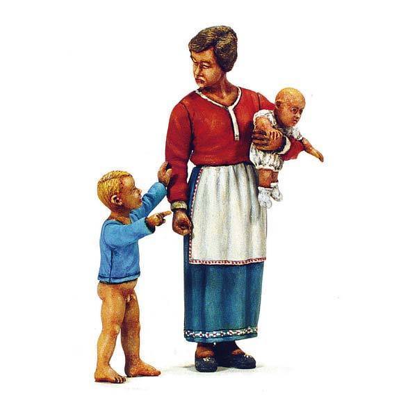 1/35 Scale Resin kit WOMAN WITH CHILDREN (3 fig.)