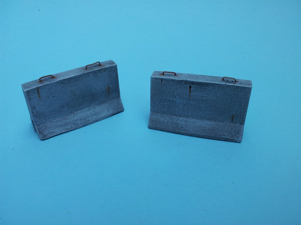 1/24 Scale Jersey barriers (2pack)