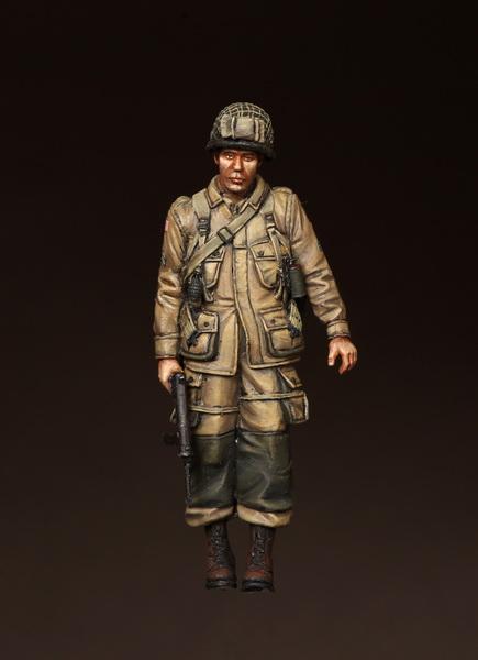 1/35 Scale Resin model kit WW2 Sergeant 101st Airborne Division on Sherman. #2